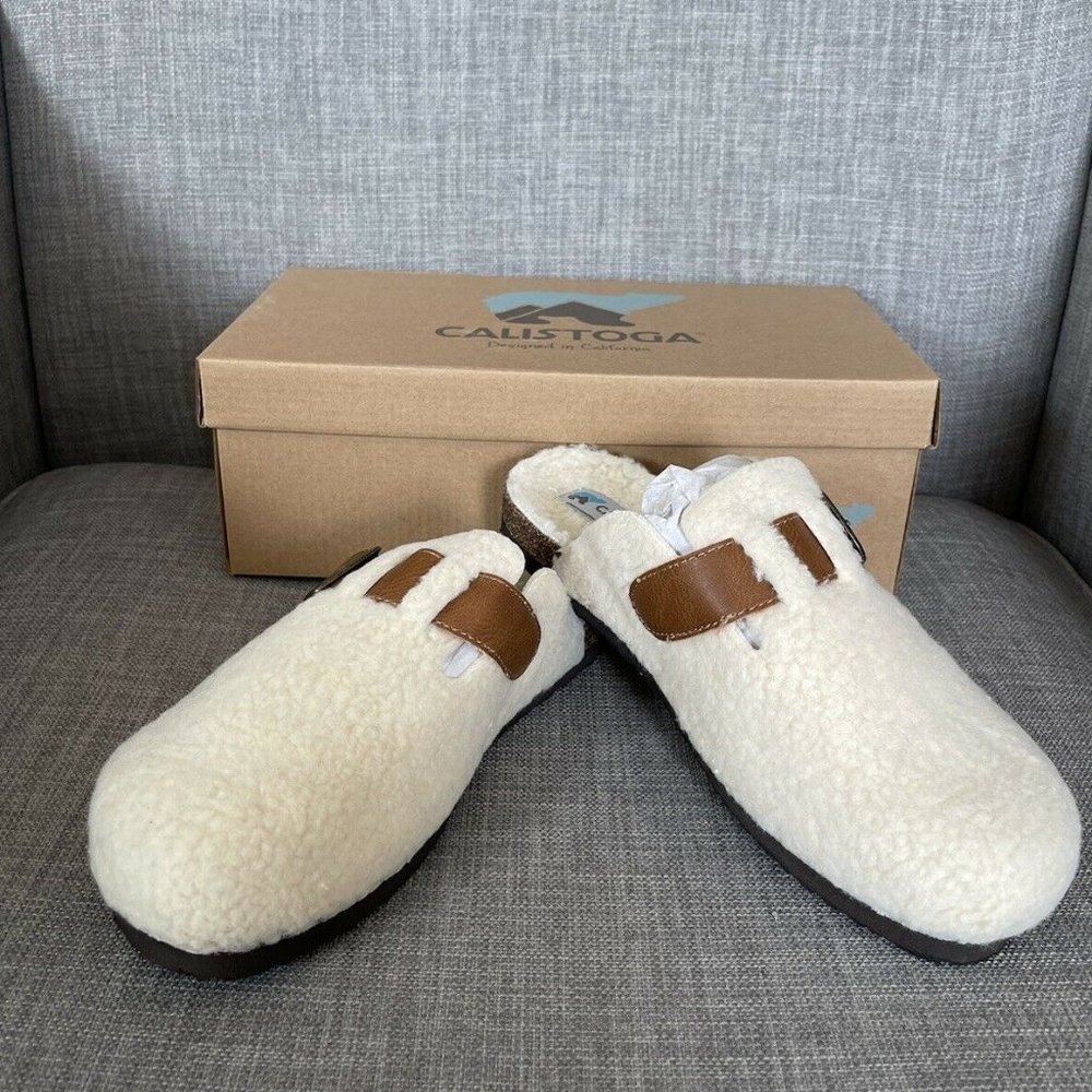 NIB Calistoga Sundae Natural Vegan Shearling Moccasins